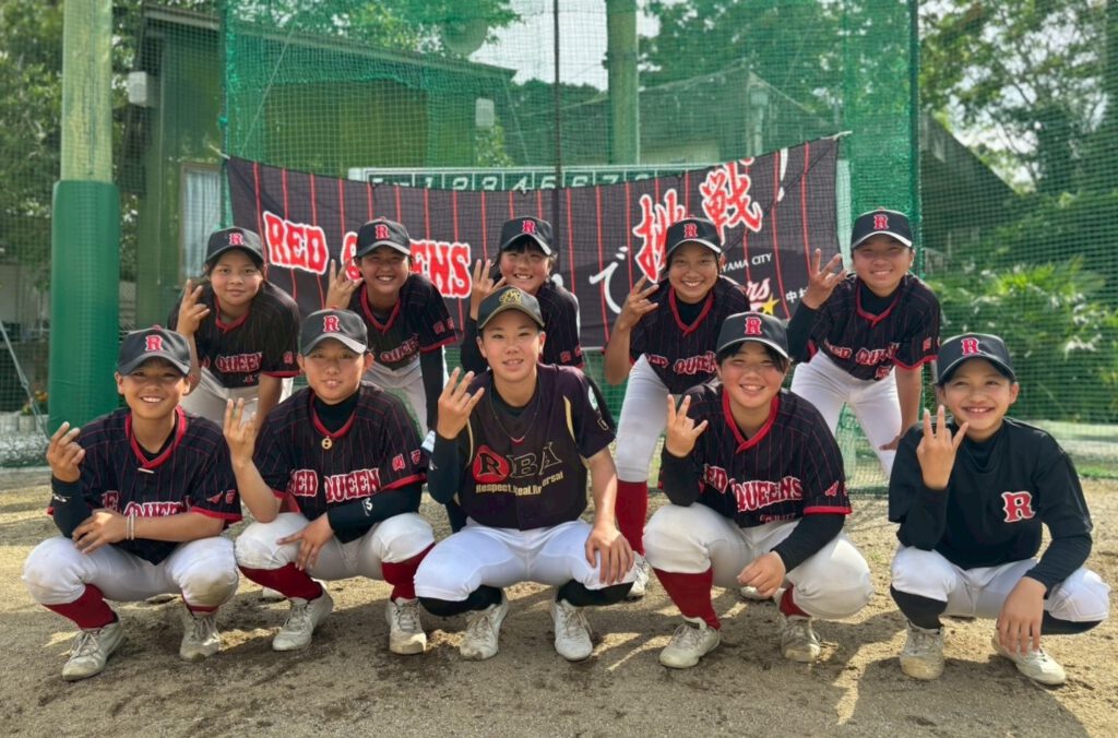 Young　RED　QUEENSの集合写真
